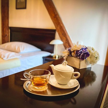 Hotel U Zeleneho stromu Nepomuk Buitenkant foto