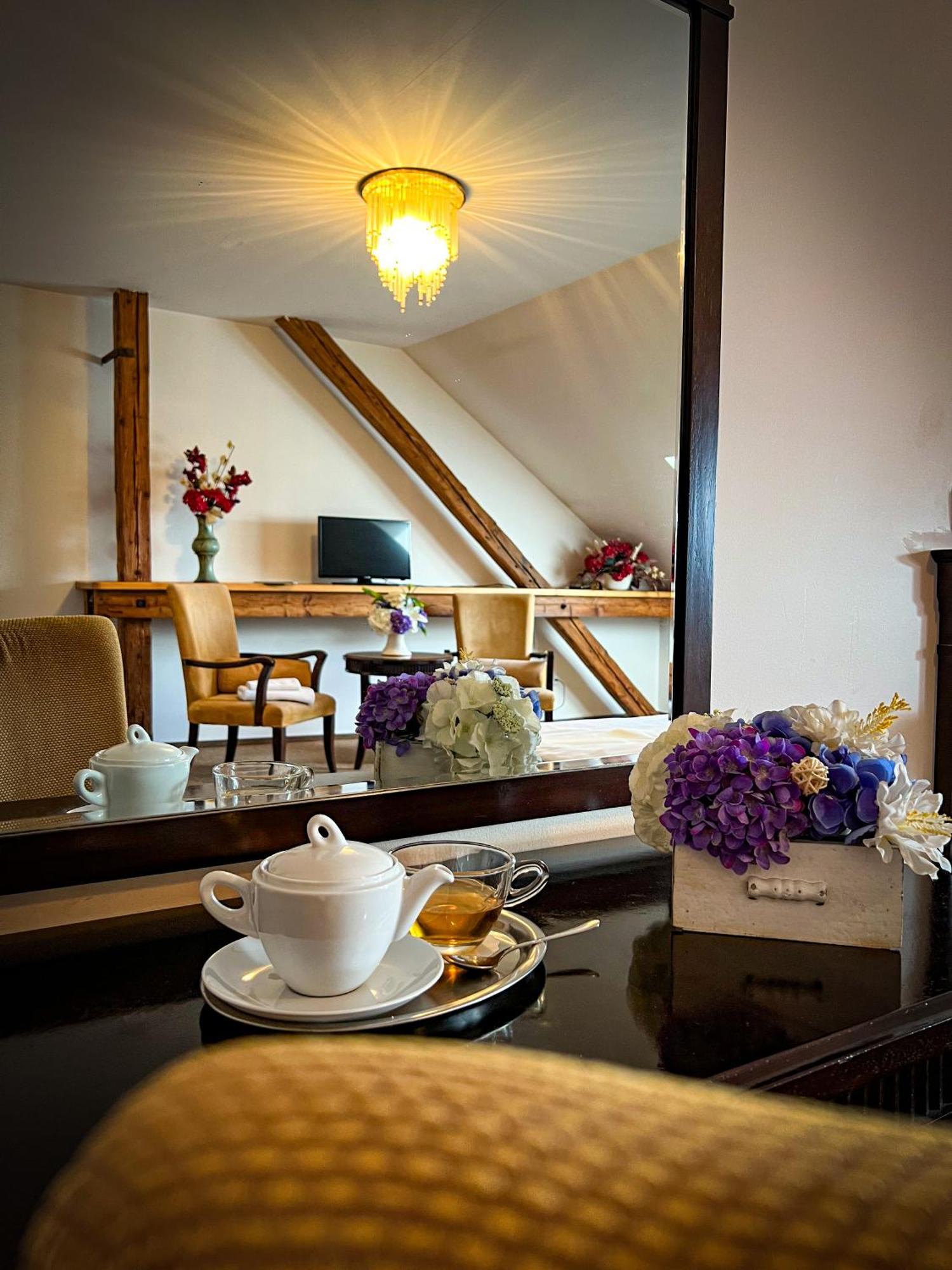 Hotel U Zeleneho stromu Nepomuk Buitenkant foto
